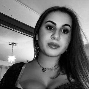 Meet the posher: Hello everyone! I hadn’t made one about myself yet so here I am